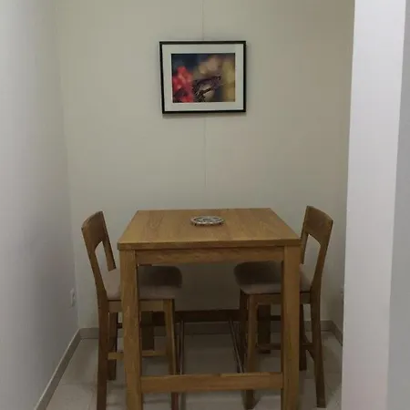 Le Studio du Château Auriac-sur-Vendinelle Extérieur photo